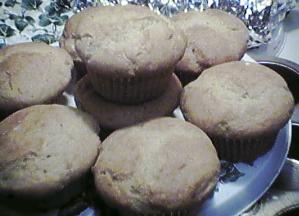 [maple nut muffins]
